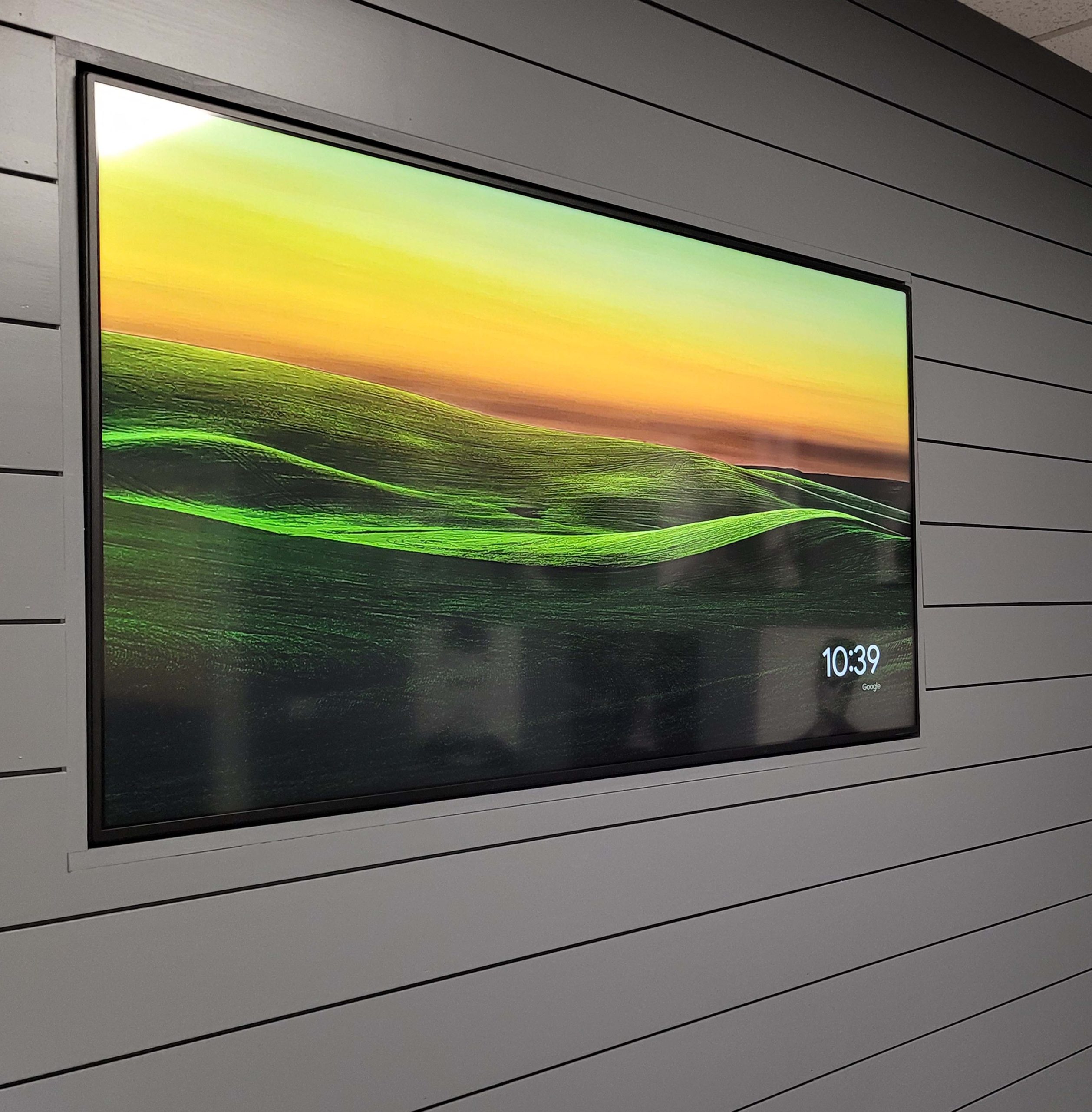 lobby display monitor TV